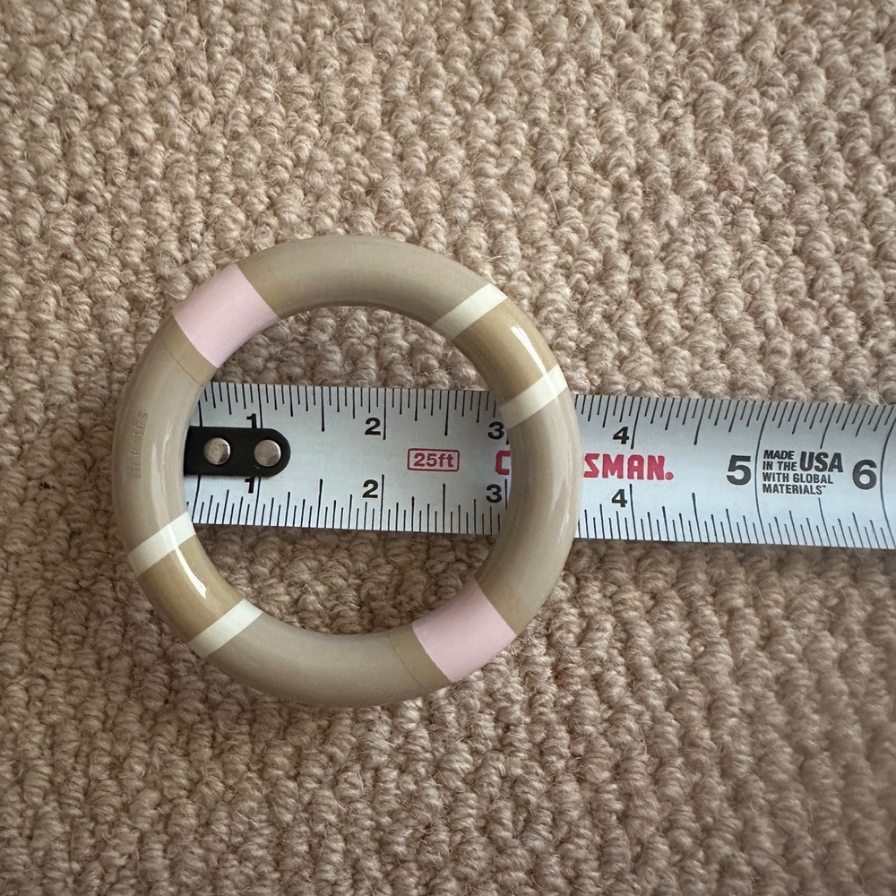Hermes Cream and Pink Bracelet Bold Modern Design - Picture 6 of 7